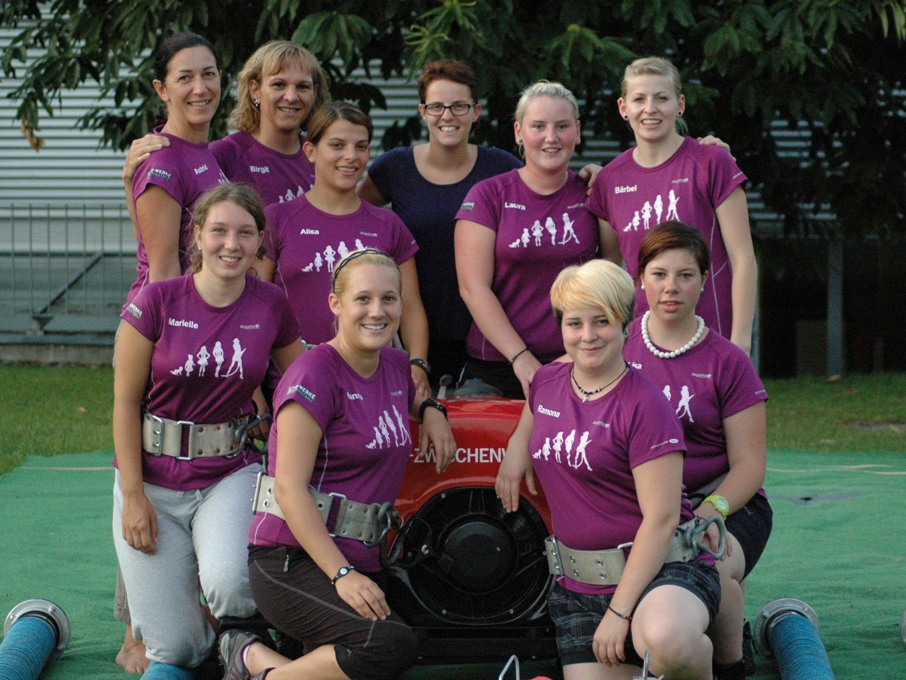 Das überaus erfolgreiche Zwischenwässler Damenteam. Das überaus erfolgreiche Zwischenwässler Damenteam.