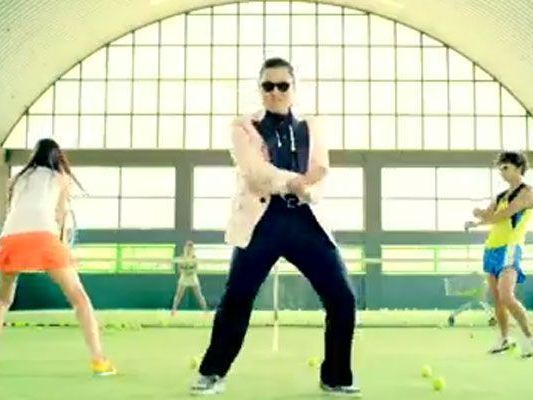 Sorgt für Furore: "Psy" mit "Gangnam-Style". Sorgt für Furore: "Psy" mit "Gangnam-Style".