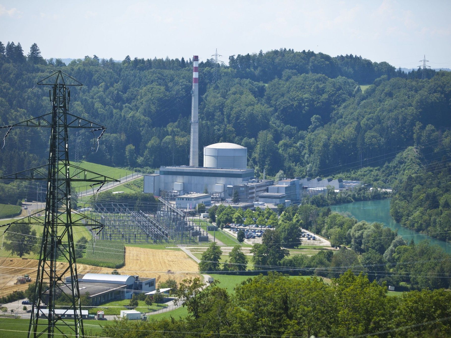 LH Wallner: "Alle Möglichkeiten ausschöpfen, um Sicherheit der Menschen zu gewährleisten." LH Wallner: "Alle Möglichkeiten ausschöpfen, um Sicherheit der Menschen zu gewährleisten."