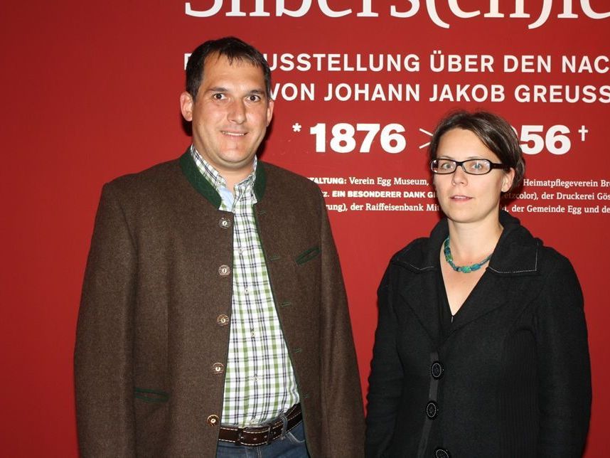 Katrin Netter und Richard Bilgeri laden im Namen von Bregenzerwald Archiv und Heimatpflegeverein zum Doppelvortrag. Katrin Netter und Richard Bilgeri laden im Namen von Bregenzerwald Archiv und Heimatpflegeverein zum Doppelvortrag.