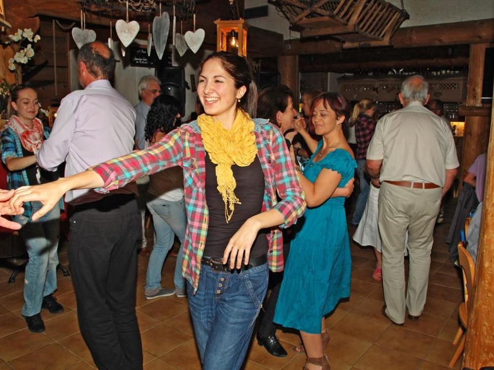 Tanzen begeistert! Tanzen begeistert!