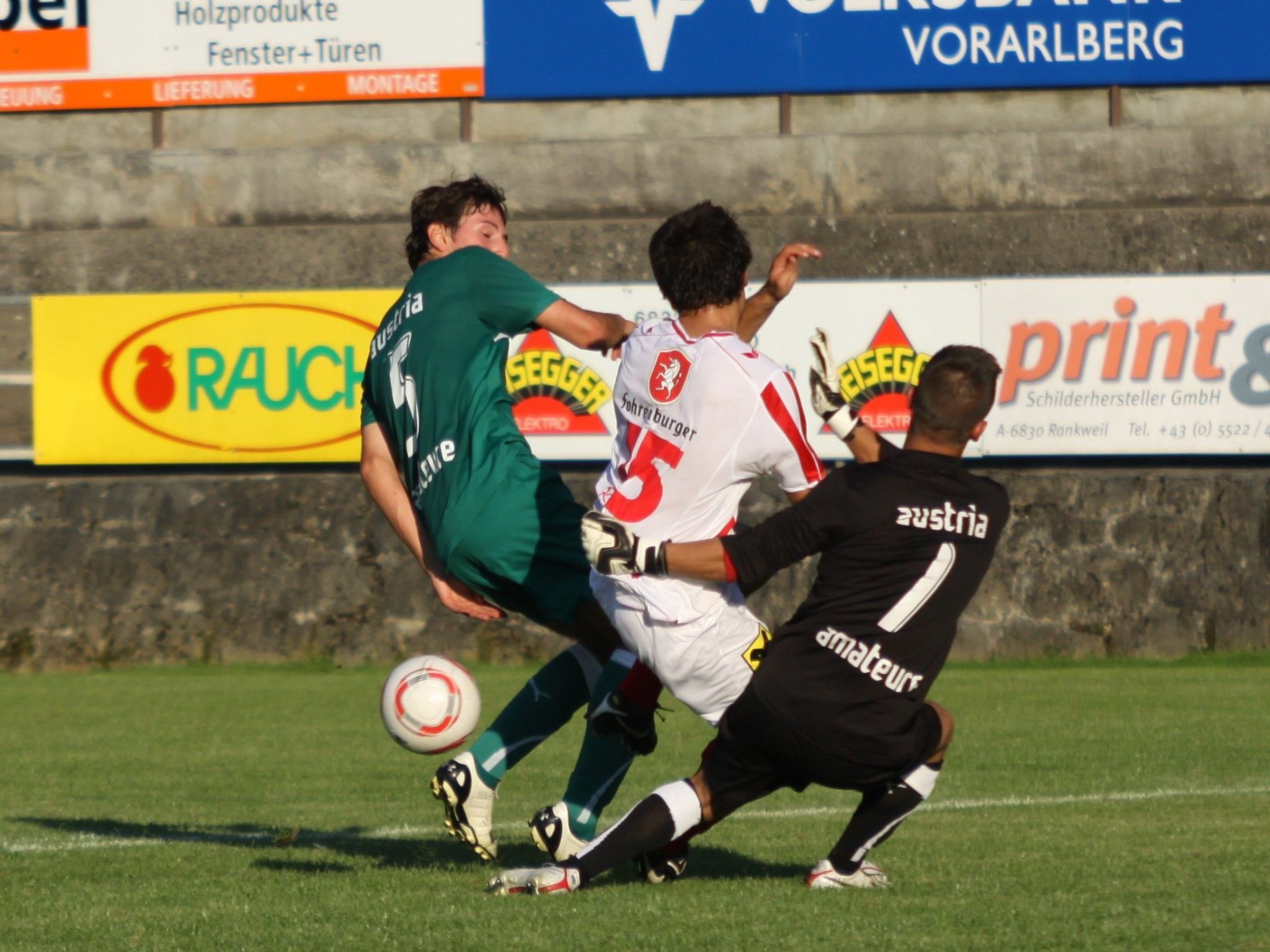 Am Mittwoch wird die Partie Austria Lustenau Amateure gegen Rankweil nachgetragen. Am Mittwoch wird die Partie Austria Lustenau Amateure gegen Rankweil nachgetragen.