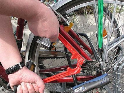 Versuchter Fahrrad-Diebstahl in Wien-Wieden. Versuchter Fahrrad-Diebstahl in Wien-Wieden.
