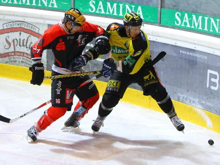 Im Klassiker EHC Lustenau und VEU Feldkirch geht es um den Sieger im Mohren-Cup. Im Klassiker EHC Lustenau und VEU Feldkirch geht es um den Sieger im Mohren-Cup.