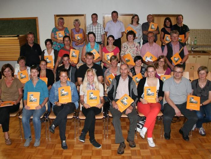 30 Patinnen und Paten werden sich um die Gäste aus ganz Europa kümmern 30 Patinnen und Paten werden sich um die Gäste aus ganz Europa kümmern