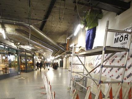 Das Ende einer Baustelle: Info- und Verkaufsstelle Karlsplatz eröffnet in neuem Glanz Das Ende einer Baustelle: Info- und Verkaufsstelle Karlsplatz eröffnet in neuem Glanz