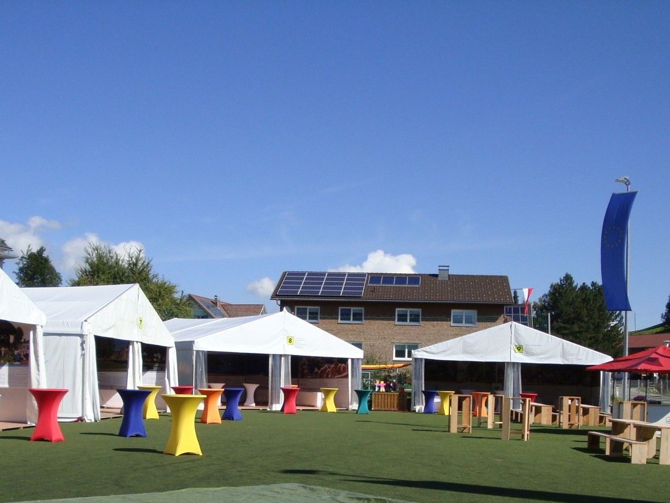 Ein Zeltdorf mit vielen Attraktionen erwartet die Gäste in Langenegg Ein Zeltdorf mit vielen Attraktionen erwartet die Gäste in Langenegg