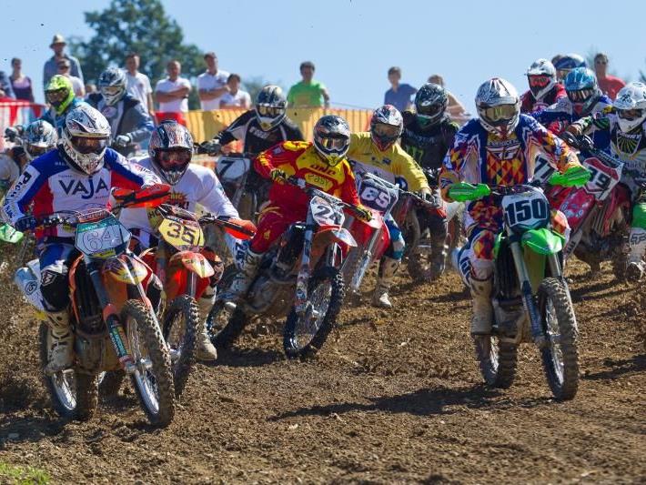 Motocross-Action in Möggers