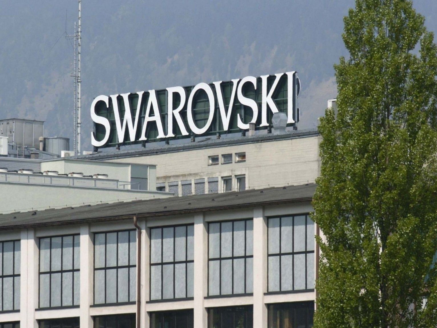 Kurzarbeit für Swarovski-Mitarbeiter im Tiroler Wattens kein Thema. Kurzarbeit für Swarovski-Mitarbeiter im Tiroler Wattens kein Thema.