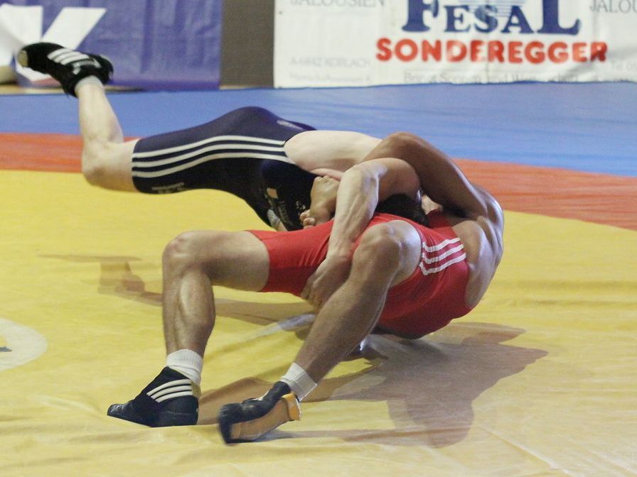 KSK Klaus fegte die KG Wolfurt/Mäder mit 40:11 von der Matte. KSK Klaus fegte die KG Wolfurt/Mäder mit 40:11 von der Matte.