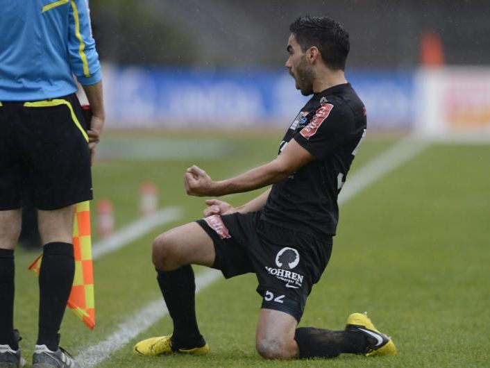 SC Bregenz gewann gegen Wals/Grünau knapp aber hochverdient mit 2:1-Toren und bleibt Vierter. SC Bregenz gewann gegen Wals/Grünau knapp aber hochverdient mit 2:1-Toren und bleibt Vierter.