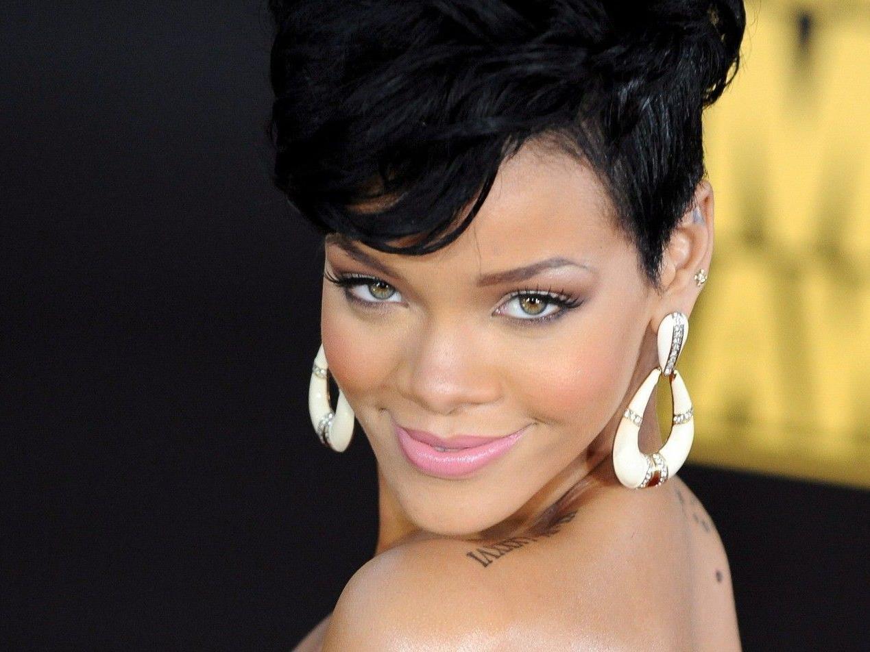 Wieder ein Paar? Rihanna und Chris Brown sollen zusammen in New York eine wilde Partynacht verbracht haben. Wieder ein Paar? Rihanna und Chris Brown sollen zusammen in New York eine wilde Partynacht verbracht haben.