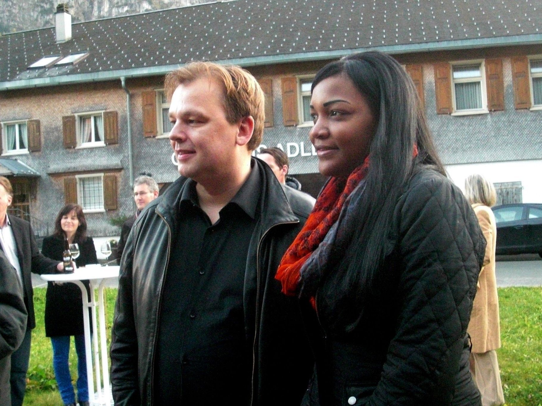 Künstler Martin Dietrich mit Gattin Yanella Künstler Martin Dietrich mit Gattin Yanella