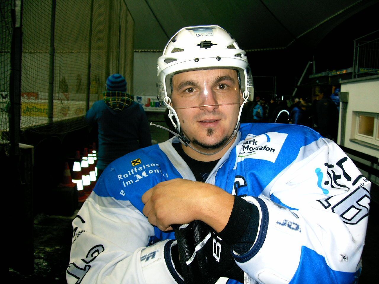 EHC Kapitän Burtscher: "Unser junges Team hat gut mitgehalten" EHC Kapitän Burtscher: "Unser junges Team hat gut mitgehalten"