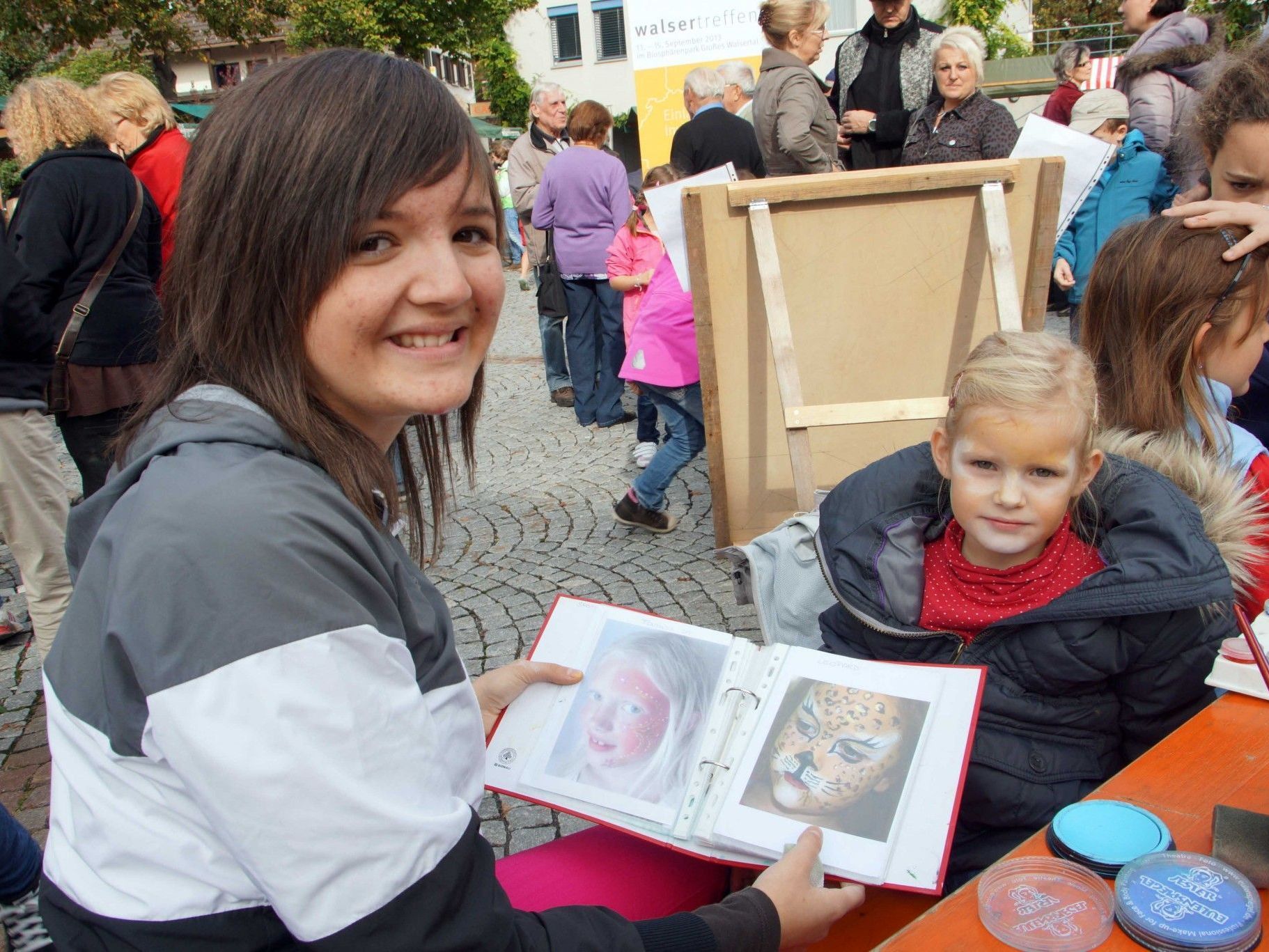 Der Andrang beim Face-Painting war enorm. Der Andrang beim Face-Painting war enorm.