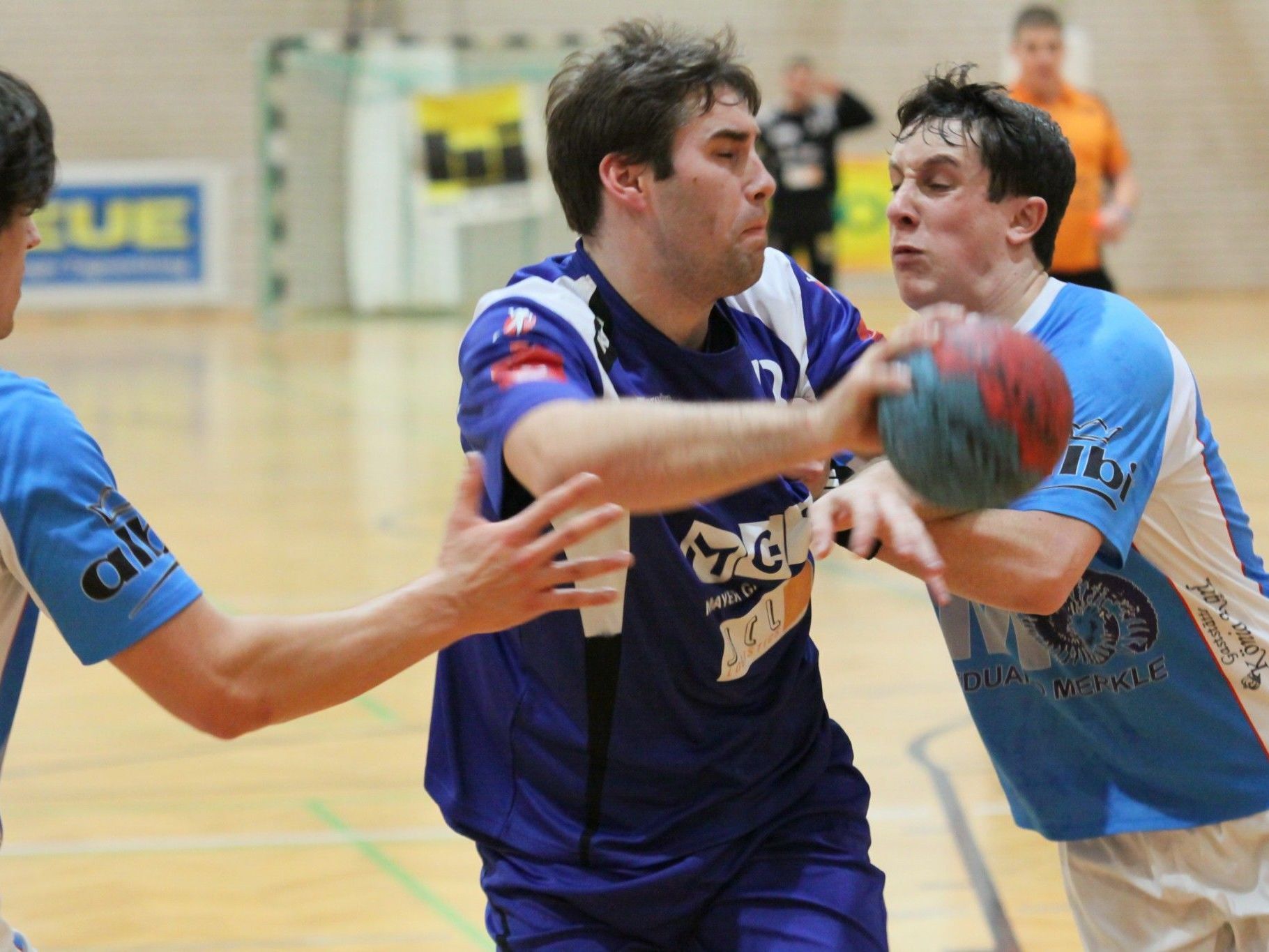 Die Feldkircher Handballer verloren in Gerhausen mit drei Toren Differenz Die Feldkircher Handballer verloren in Gerhausen mit drei Toren Differenz