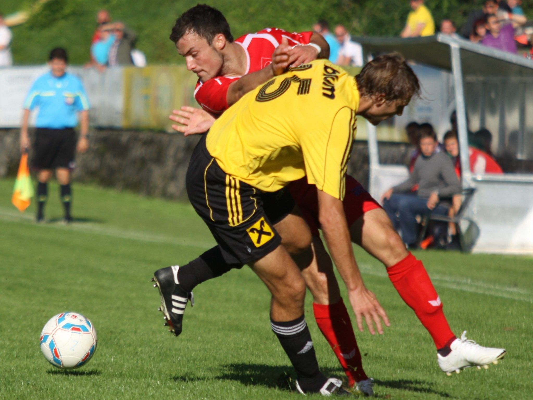 Höchst trifft am Nationalfeiertag im Rheinaustadion auf Tabellenführer Bizau. Höchst trifft am Nationalfeiertag im Rheinaustadion auf Tabellenführer Bizau.
