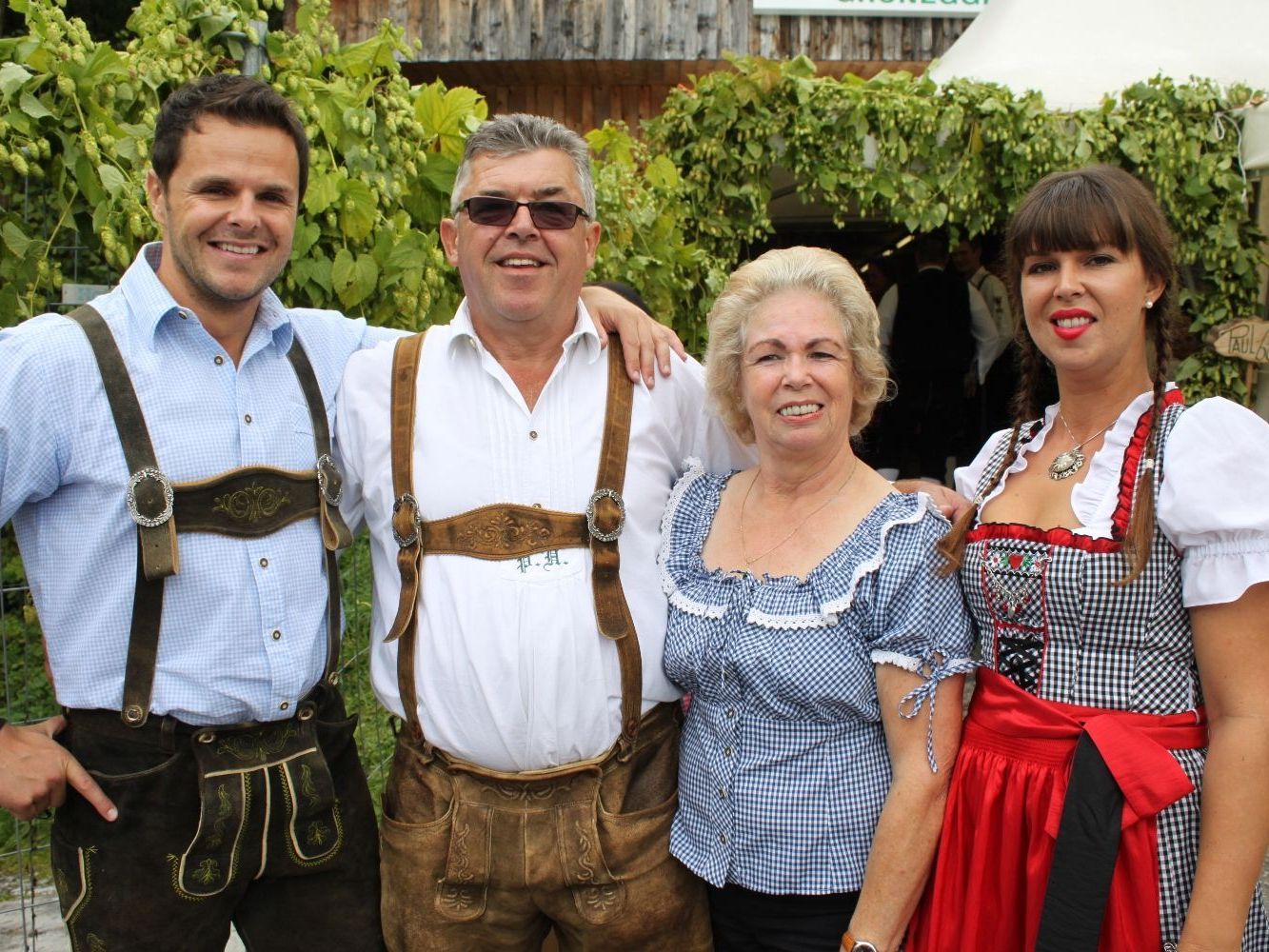 Paul Hehle im Kreise seiner Familie – da fühlt er sich wohl. Paul Hehle im Kreise seiner Familie – da fühlt er sich wohl.