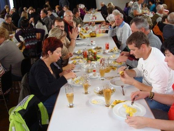 Am 21. Oktober wird im Pfarrheim Nenzing zum Kartoffeltag geladen. Am 21. Oktober wird im Pfarrheim Nenzing zum Kartoffeltag geladen.