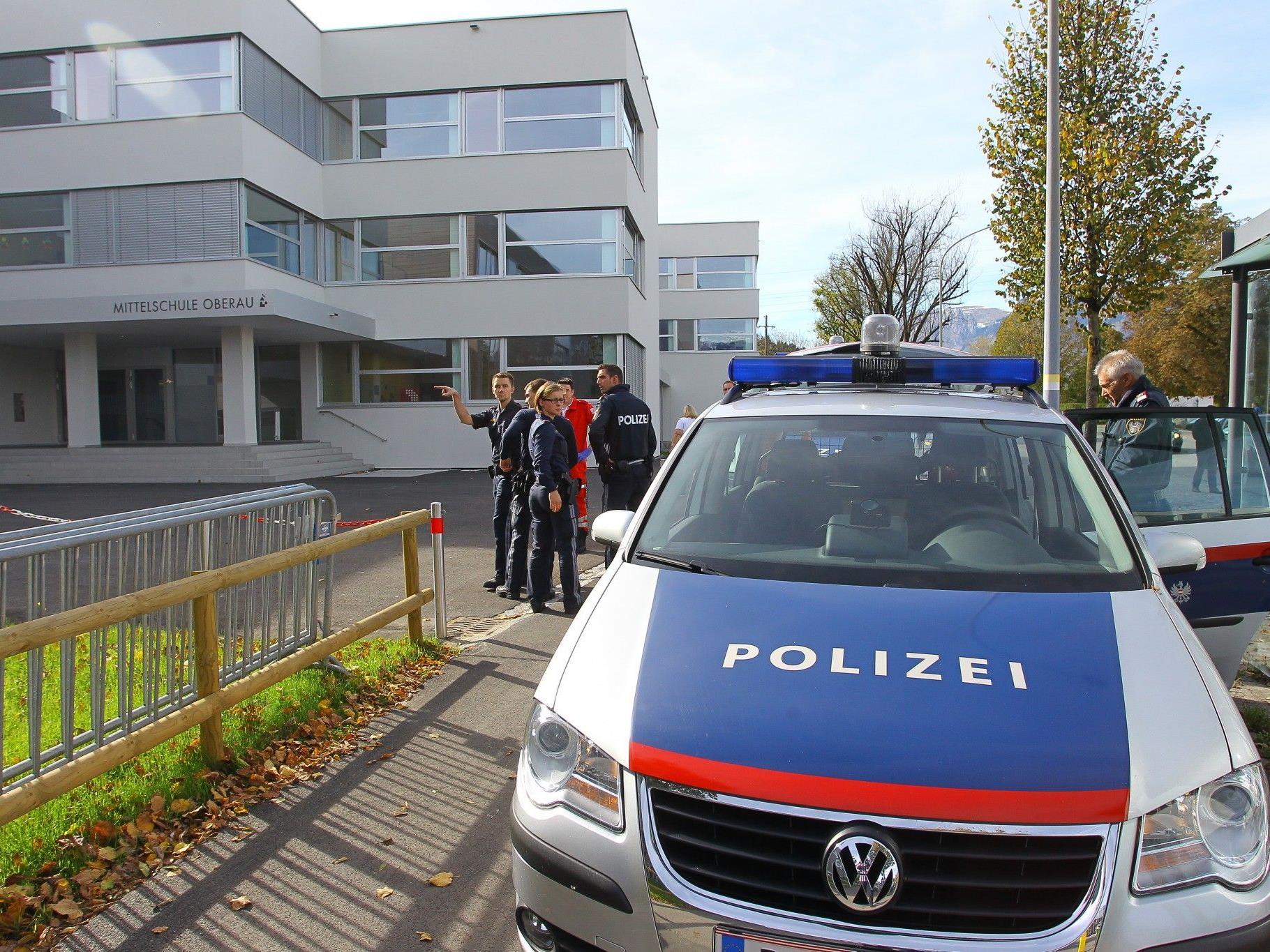 Vermeintlicher Amok-Alarm in der Schule Oberau in Feldkirch