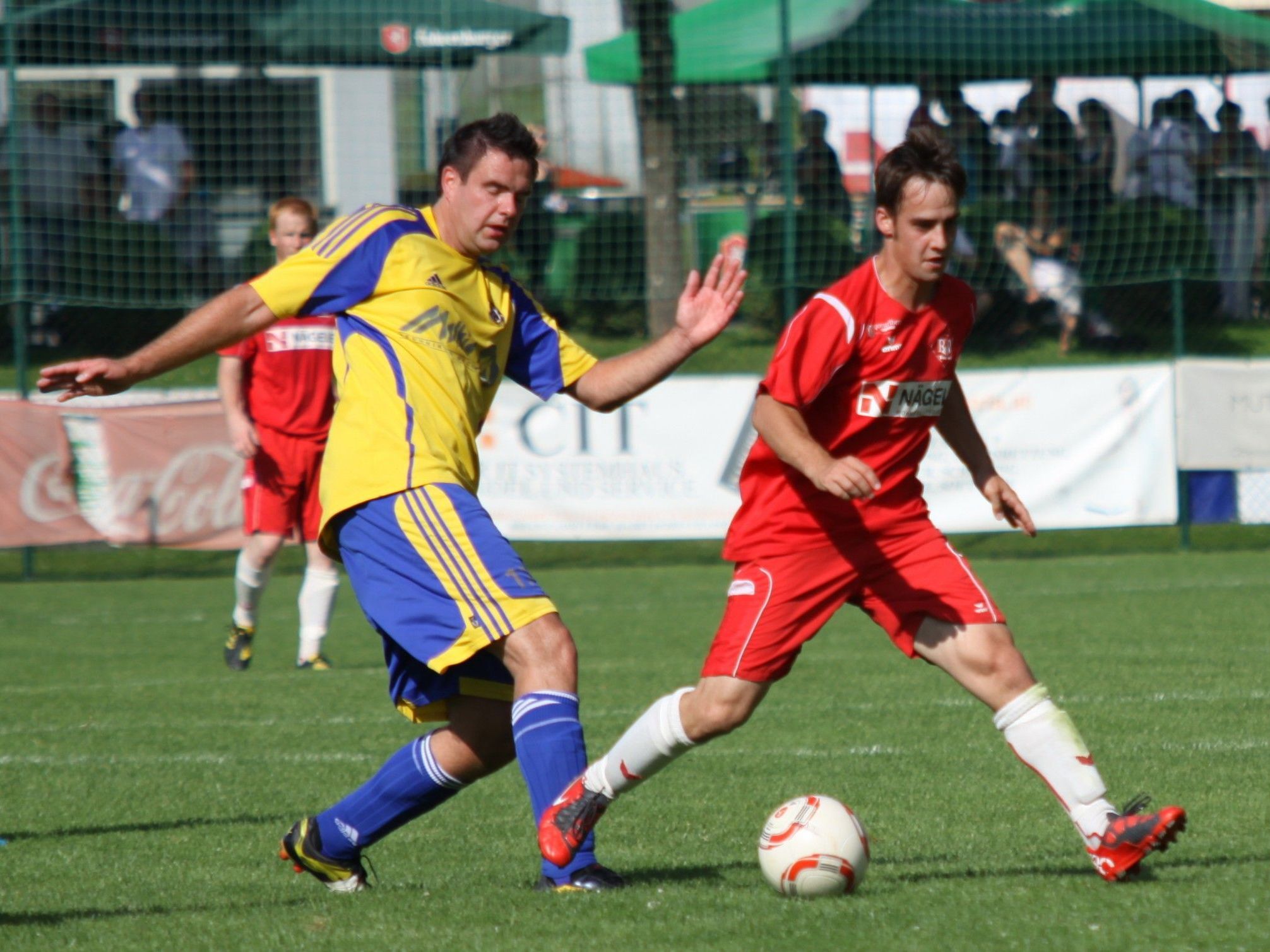 RW Rankweil gewinnt das Nachbarschaftsduell in Meiningen dank eines Treffers von Frederik Koch. RW Rankweil gewinnt das Nachbarschaftsduell in Meiningen dank eines Treffers von Frederik Koch.