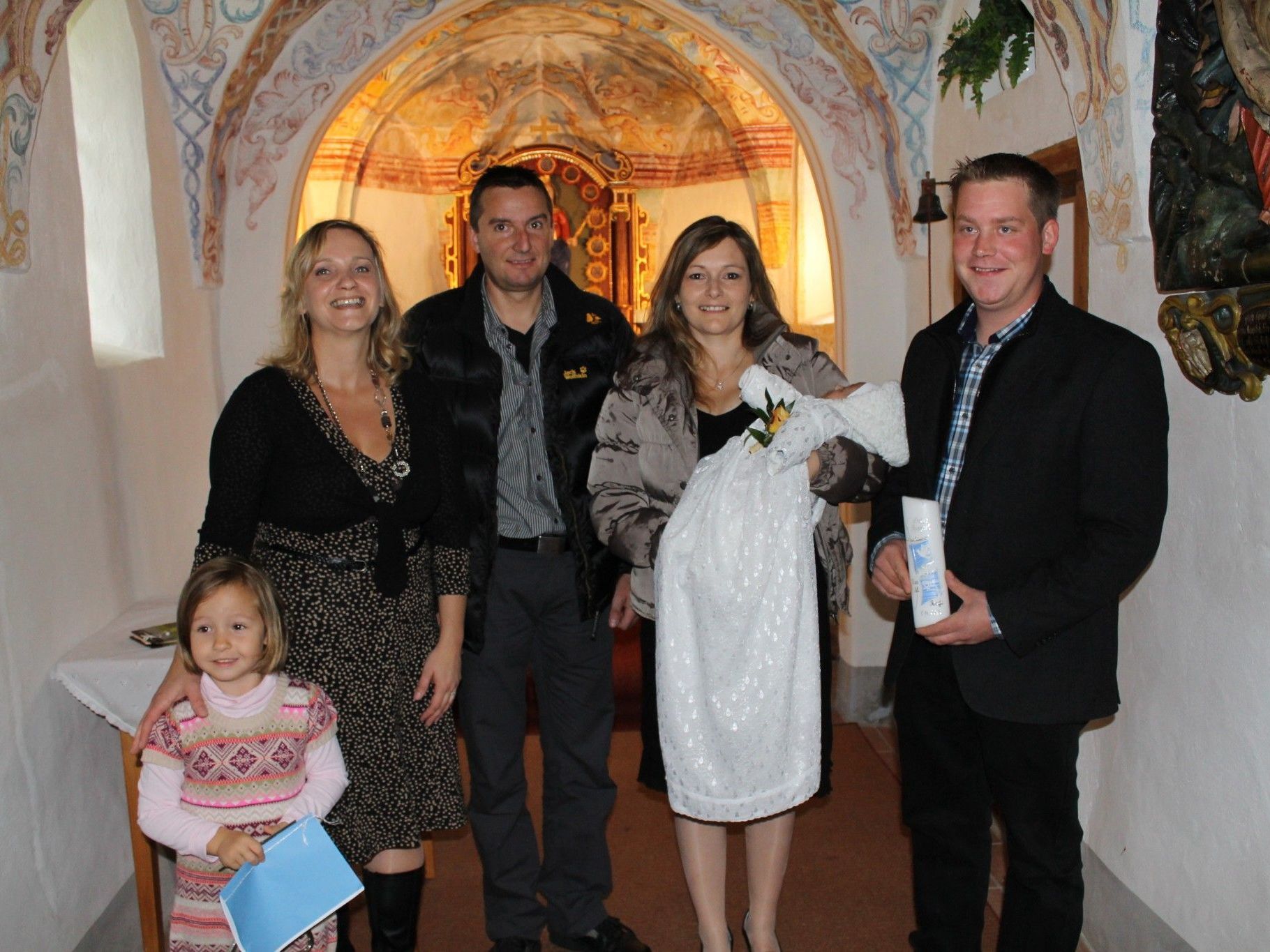 Tauffeier von Lukas Raphael in der Kapelle Maria Schnee. Tauffeier von Lukas Raphael in der Kapelle Maria Schnee.