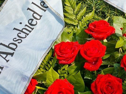 Weitere skurrile Todesanzeigen finden sie unter www.todesanzeigensammlung.de Weitere skurrile Todesanzeigen finden sie unter www.todesanzeigensammlung.de