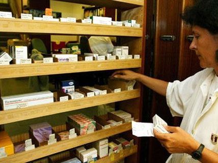 Die Debatte um die Öffnungszeiten der Wiener Apotheken geht weiter. Die Debatte um die Öffnungszeiten der Wiener Apotheken geht weiter.