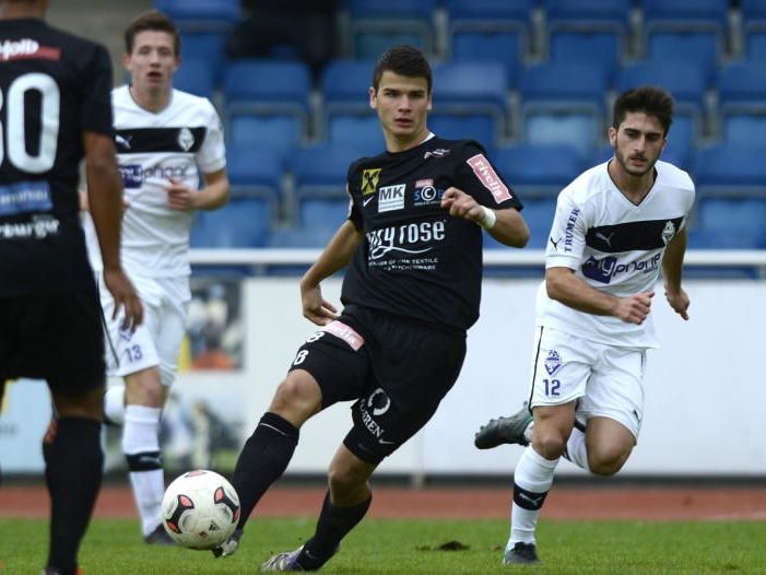 Dennis Alibabic will mit Bregenz das Bruderduell gegen Anif gewinnen. Dennis Alibabic will mit Bregenz das Bruderduell gegen Anif gewinnen.