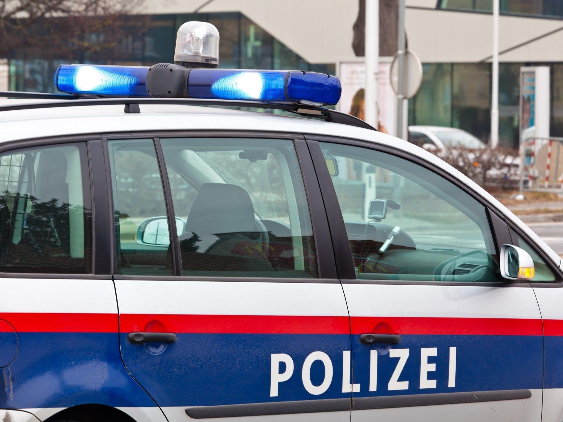 Die Polizei nahm den Mann fest und brachte ihn in die JVA Feldkirch.
