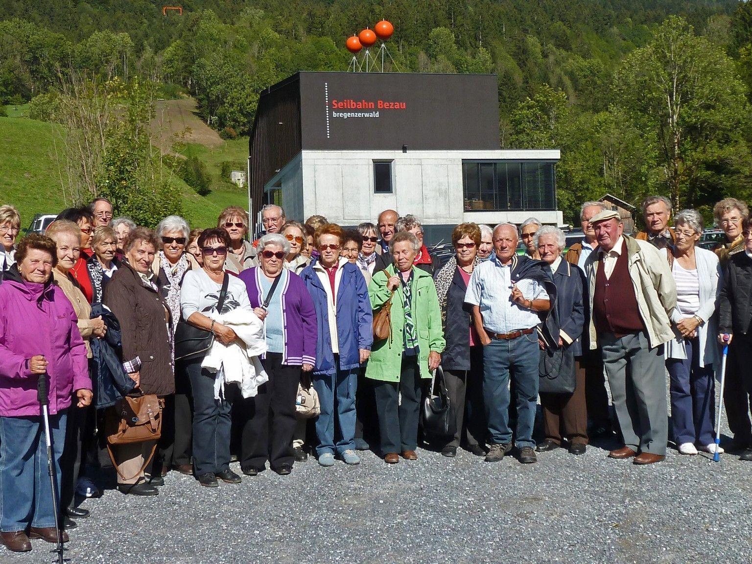 Fußacher Senioren bei der Bergbahn Bezau