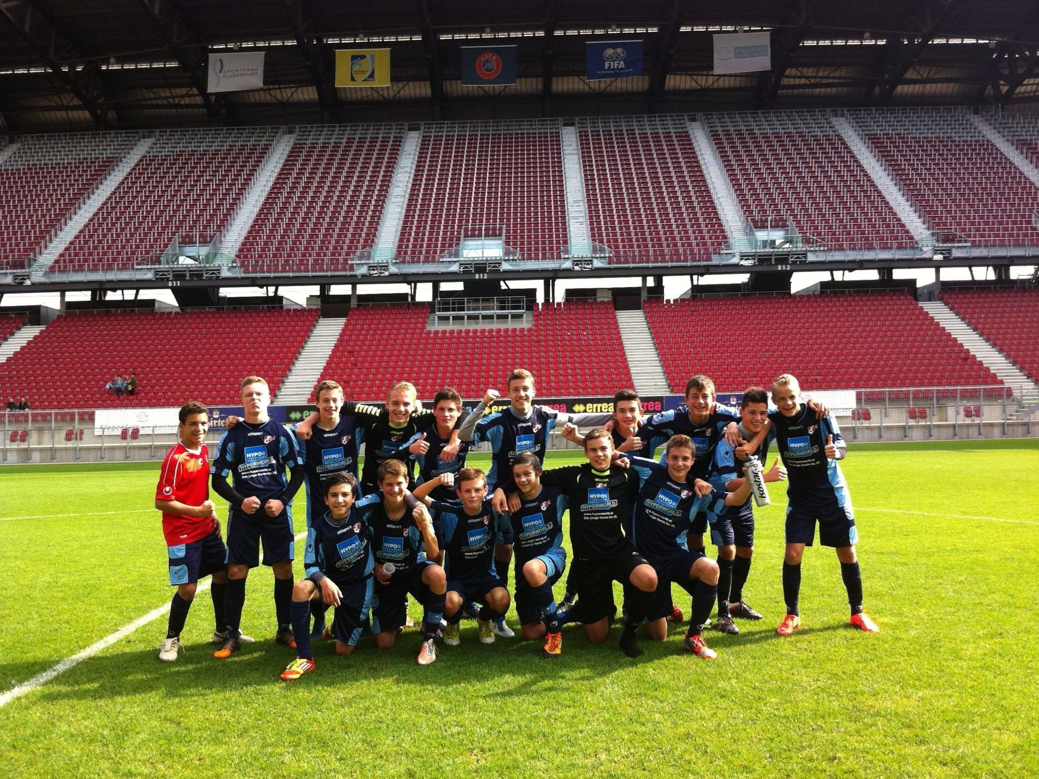 Die Unter-15-Jährigen siegten in Kärnten dank einem Treffer von Anes Omerovic. Die Unter-15-Jährigen siegten in Kärnten dank einem Treffer von Anes Omerovic.