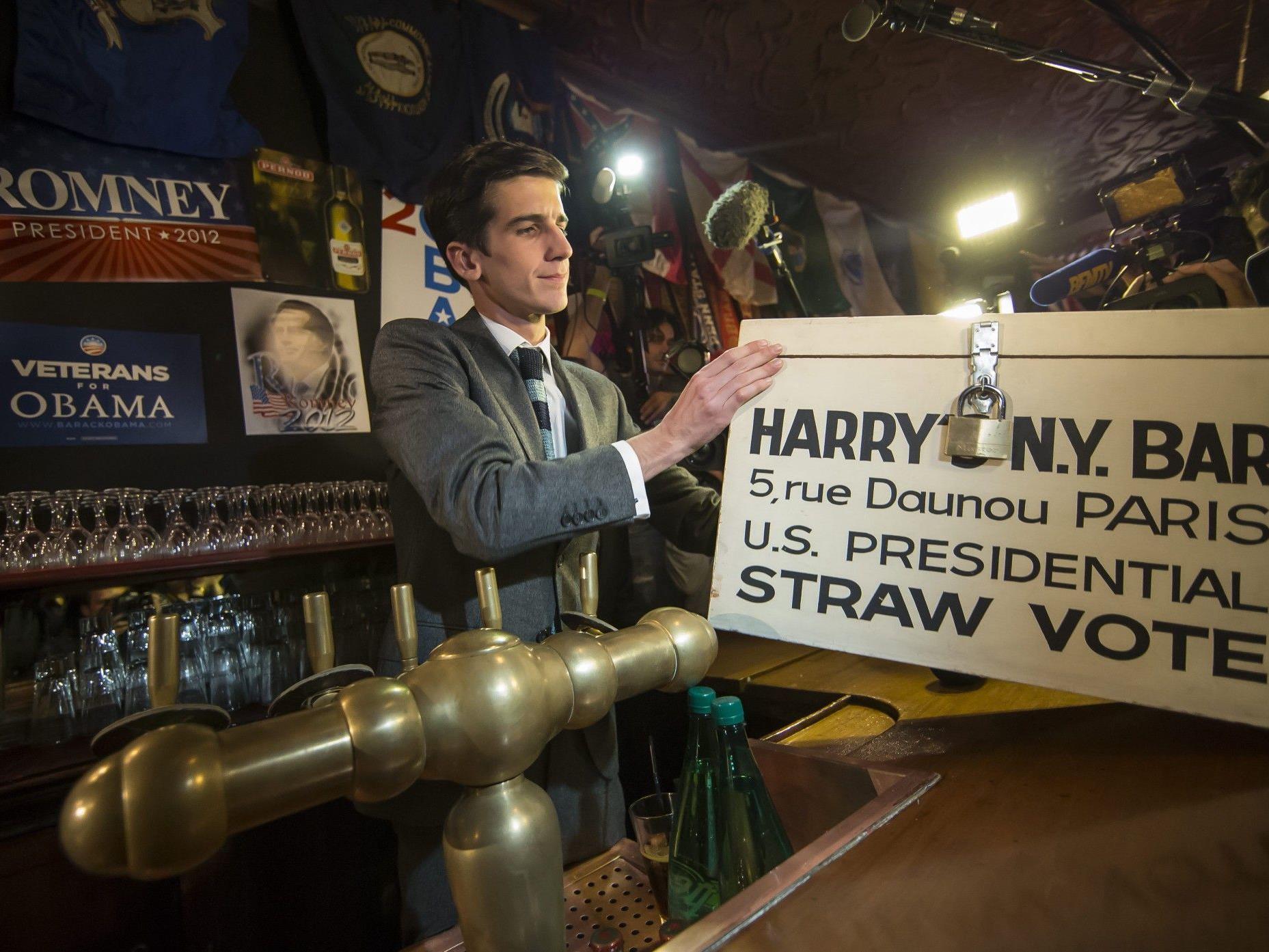"Harry's Bar" in Paris ist Treffpunkt für zahlreiche Amerikaner am Wahltag.