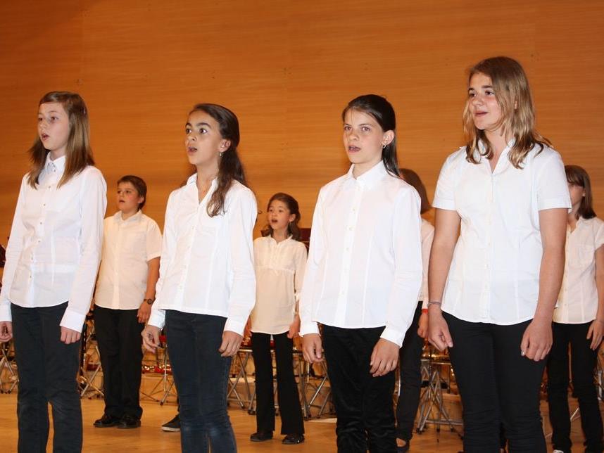 Gesang ist ein wichtiger Teil der Ausbildung an der Musikhauptschule Lingenau.
