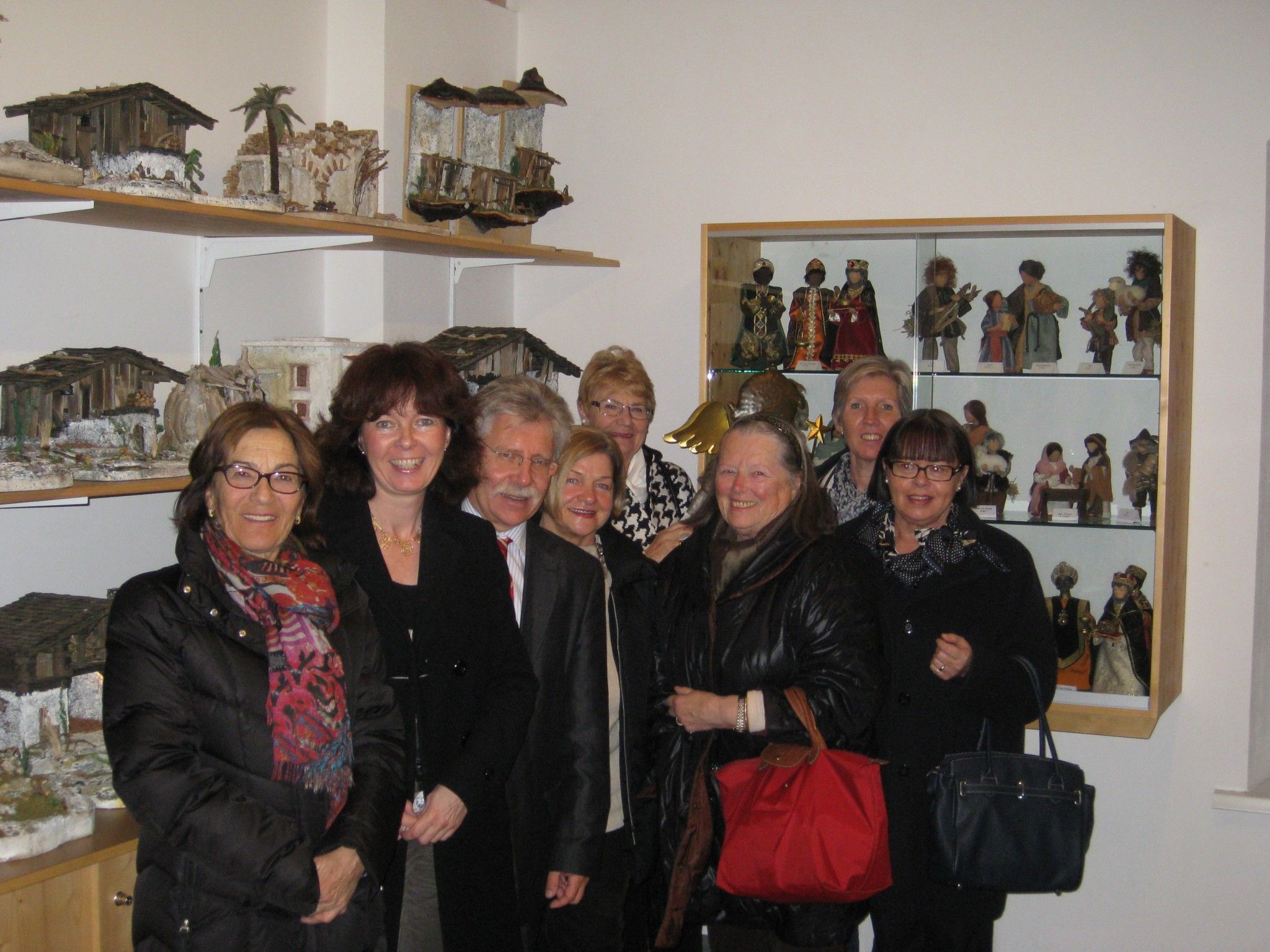 GUTA  Bregenz-Stadt beim Besuch im Krippenmuseum GUTA  Bregenz-Stadt beim Besuch im Krippenmuseum