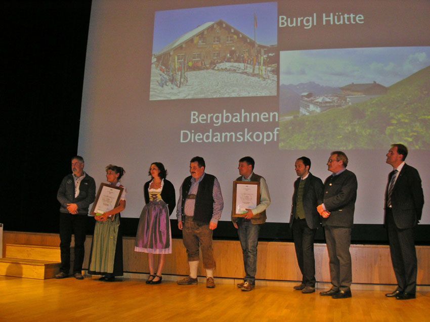 Kategorie Berggastronomie Urkunden Übergabe Kategorie Berggastronomie Urkunden Übergabe