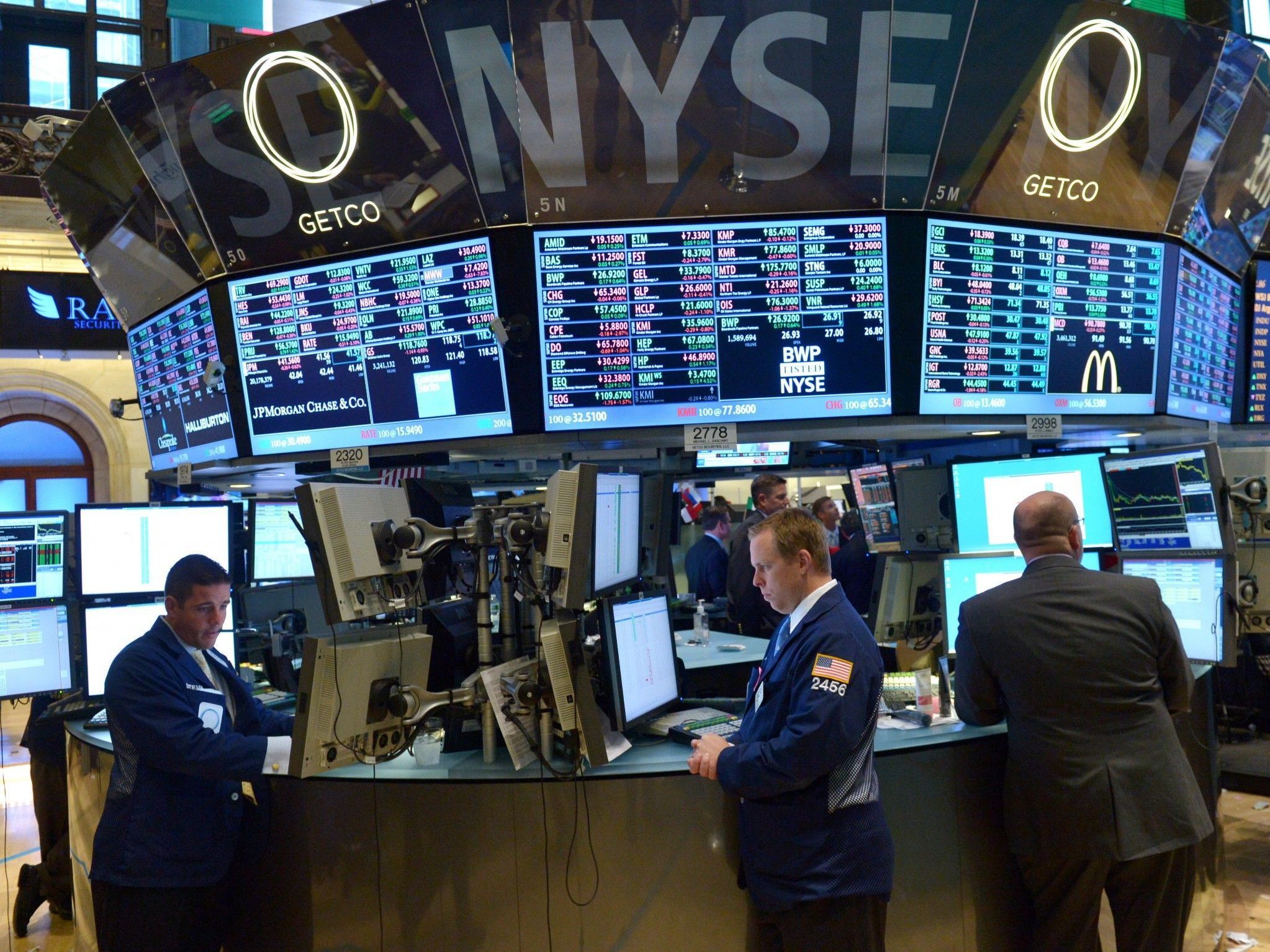 Aufmerksamkeit richtet sich auf altbekannte Unsicherheiten. Aufmerksamkeit richtet sich auf altbekannte Unsicherheiten.