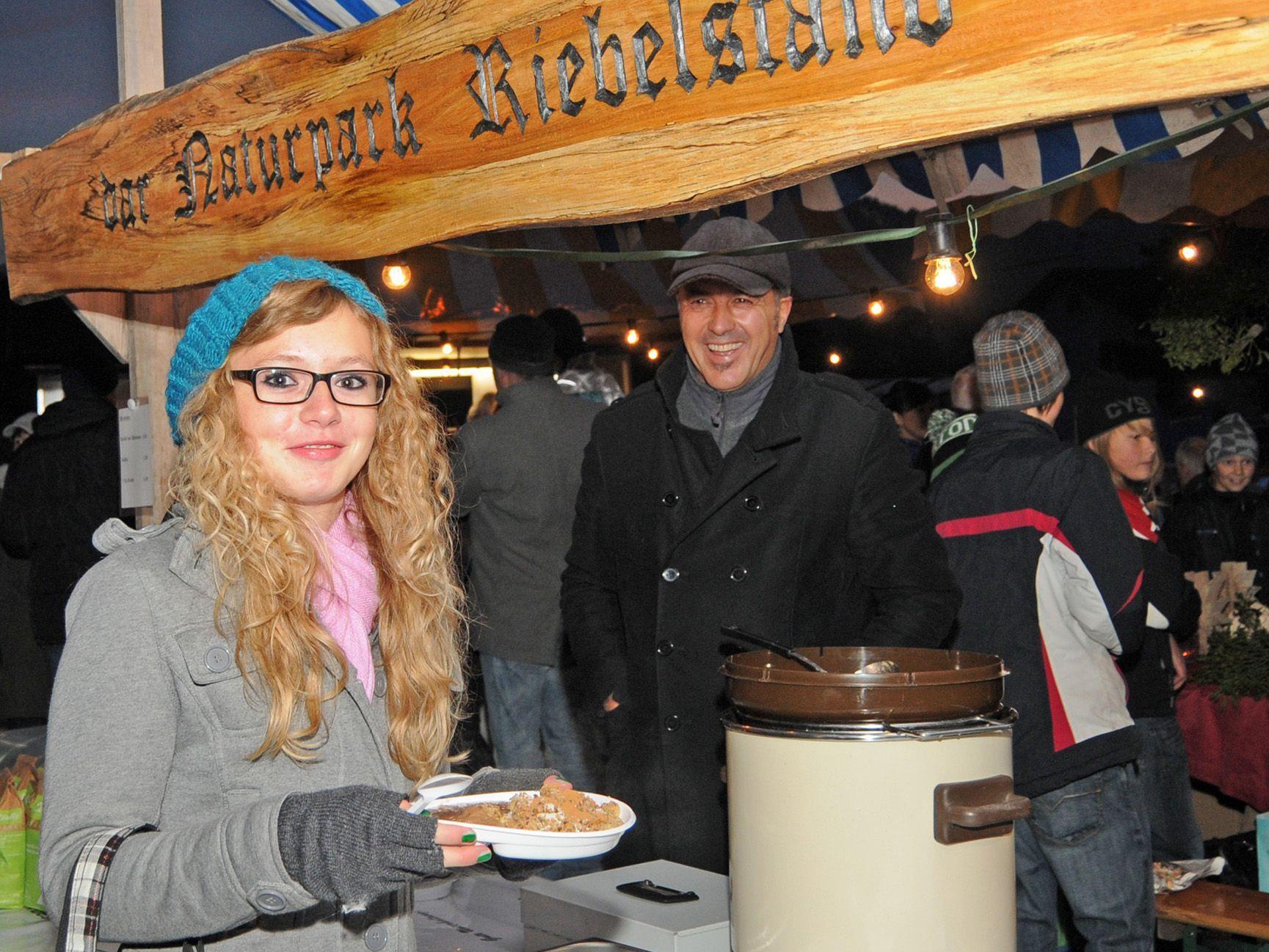 Beim Adventmarkt in Höchst gibt es am 1. Dezember Riebel vom Naturpark „Alter Rhein"