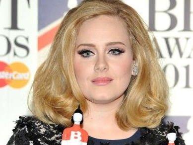 Adele gewann bei Brit Awards zwei Auszeichnungen Adele gewann bei Brit Awards zwei Auszeichnungen