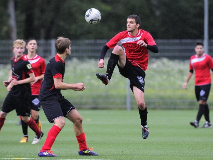 FC Hittisau verliert das Wälderderby gegen Riefensberg FC Hittisau verliert das Wälderderby gegen Riefensberg