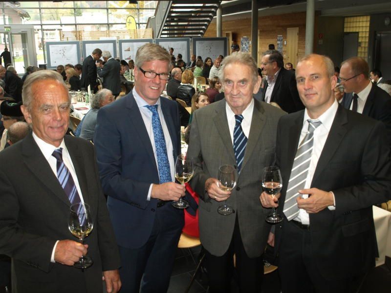 Dr. Gebhard Hubalek, Georg Fröwis, Erich Scheffler und Mag. Andreas Kappaurer Dr. Gebhard Hubalek, Georg Fröwis, Erich Scheffler und Mag. Andreas Kappaurer