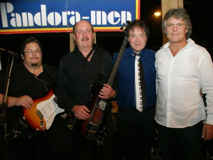 Die „Pandora-men“ in Originalbesetzung: Franz Kohler, Manfred Abel, Klaus Abel und Marc Bell.