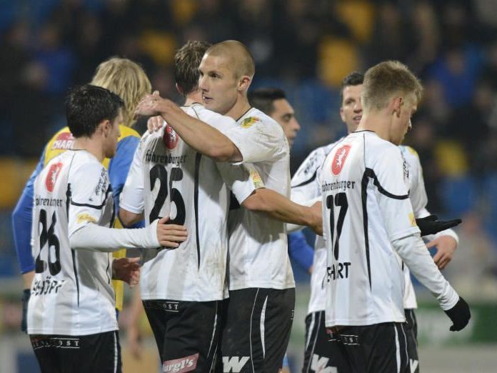 SCR Altach will im letzten Heimspiel des Jahres gegen Kapfenberg nochmals jubeln. SCR Altach will im letzten Heimspiel des Jahres gegen Kapfenberg nochmals jubeln.