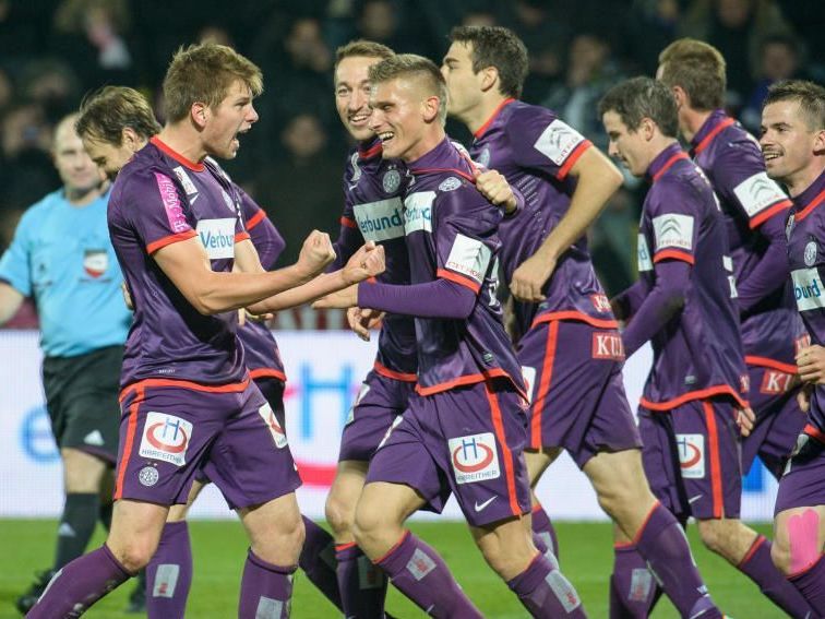 Erneut ein Erfolg für Austria Wien, diesmal gegen Neustadt. Erneut ein Erfolg für Austria Wien, diesmal gegen Neustadt.