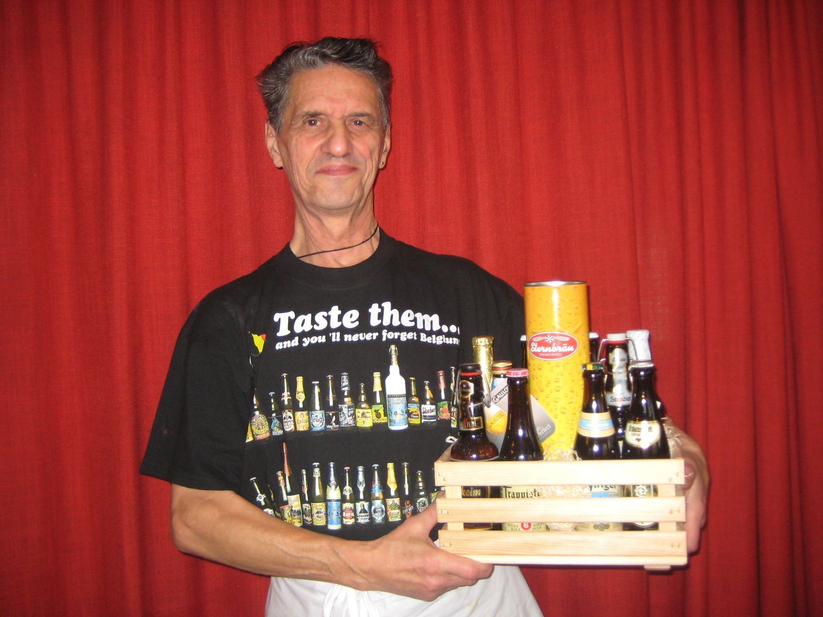 Auch Seniorchef Helmut Wetzel freut sich auf den Adventsmarkt. Auch Seniorchef Helmut Wetzel freut sich auf den Adventsmarkt.