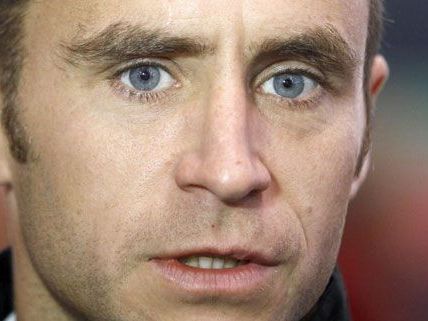 Steffen Hofmann wird den Rapid Fans noch weitere drei Jahre erhalten bleiben Steffen Hofmann wird den Rapid Fans noch weitere drei Jahre erhalten bleiben