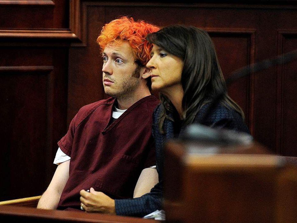 Bei einer Verurteilung droht dem Todesschützen von Aurora, James Holmes, die Todesstrafe. Bei einer Verurteilung droht dem Todesschützen von Aurora, James Holmes, die Todesstrafe.