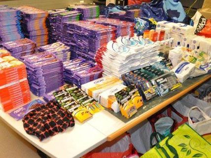 Diese Beute wurde bei den festgenommenen Ladendieben sichergestellt. Diese Beute wurde bei den festgenommenen Ladendieben sichergestellt.