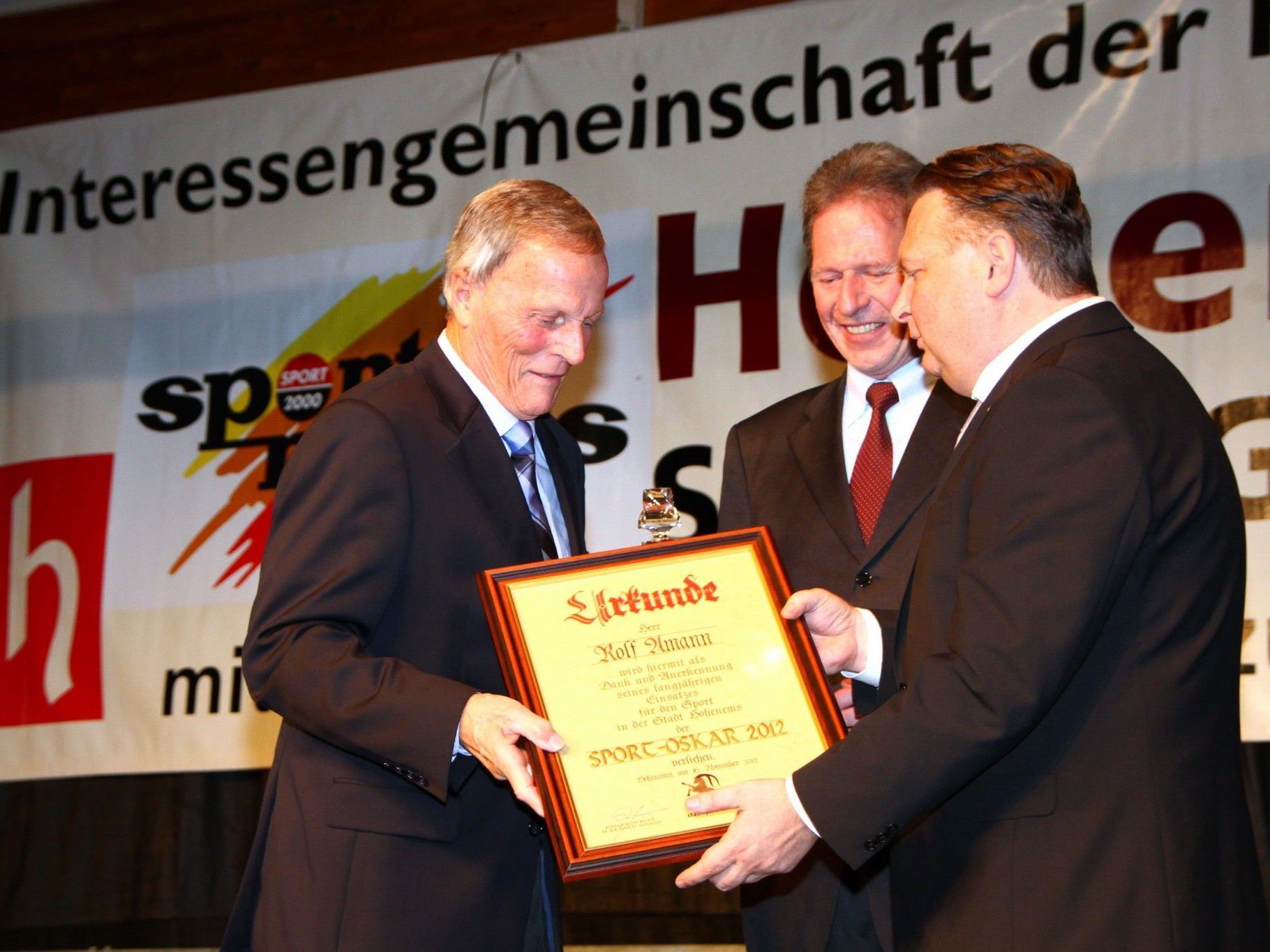 IG-Gründer Rolf Amann erhielt von Bürgermeister Richard Amann und Stadtrat Friedl Dold den