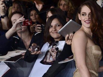 Twilight, das Finale: Die Welt ist im "Breaking Dawn"-Fieber. Twilight, das Finale: Die Welt ist im "Breaking Dawn"-Fieber.